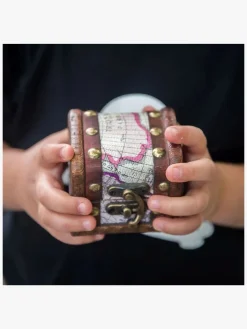 Kostumer & Udklædning-DenGodaFen Den Goda Fen Pirate Skattekiste med Diamanter