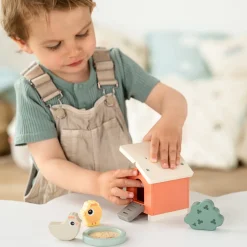 Legetøjsfigurer-DoneByDeer Done By Deer Bondegård Legesæt Kylling