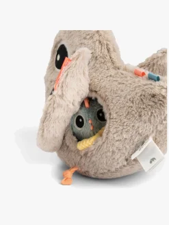 Babylegetøj-DoneByDeer Done By Deer Hide & Seek Clucky Aktivitetslegetøj, Sand