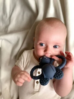 Babylegetøj-FILIBABBA Felix the Fly Bidelegetøj, Muddly Blue