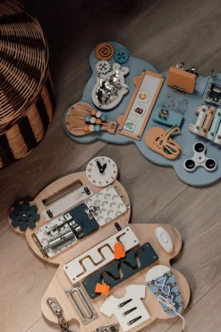 Babylegetøj-HEMMINGSEN Kids Mini Aktivitetstavle med Whiteboard