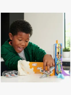 Legetøjsfigurer-HotWheels Hot Wheels Tony Hawk Fingerskateboard inkl Skateboardrampe