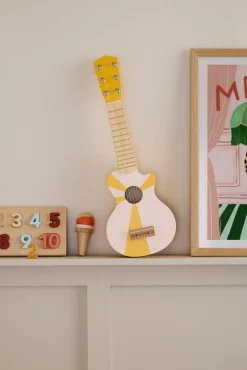 Musikinstrumenter-KidsConcept Kid's Concept Legetøjsguitar, Gul/Hvid
