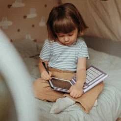 Kreativt Legetøj-Kidywolf KIDYDRAW MINI Tegnetablet LCD Eventyr Lilla