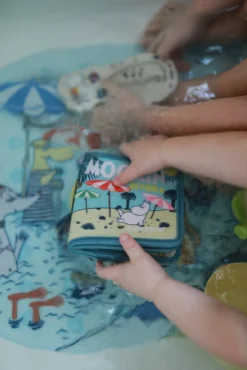 Vandlegetøj-Mumin Mumitroldene Riviera Badebog