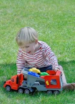 Legetøjsbiler & -Fartøjer-Plasto Biltransport Med 4 Biler